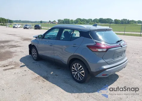 2021 Nissan Kicks Sv Xtronic Cvt из США, поврежденный, VIN 3N1CP5CV9ML471847